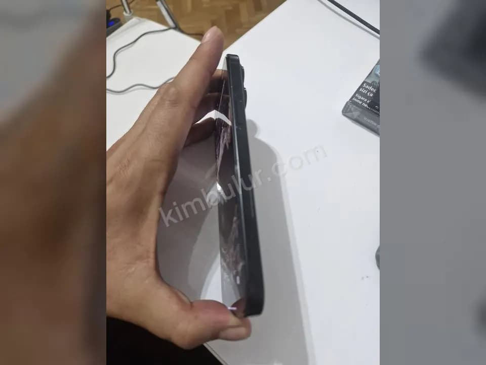 iPhone 16 Pro Max 256 GB - Garantili, Kutulu — fotoğraf 5