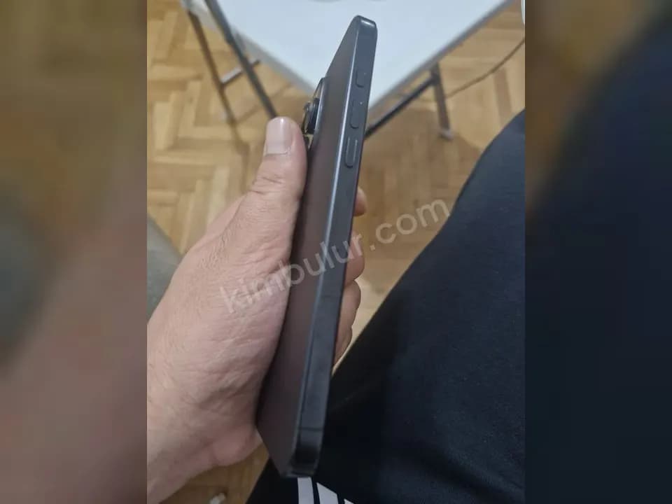 iPhone 16 Pro Max 256 GB - Garantili, Kutulu — fotoğraf 3